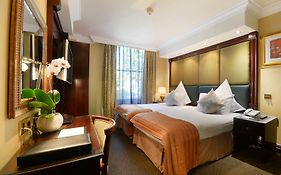 Hotel The Premier Notting Hill  4*